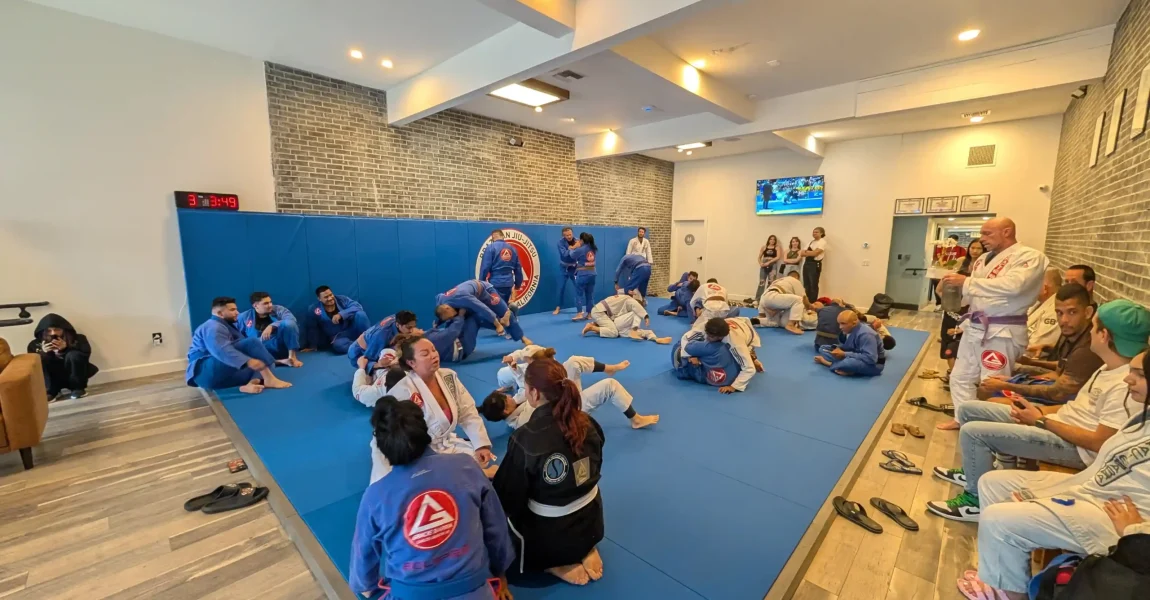 Physical and Mental Benefits Brazilian Jiu-Jitsu for Everyone – GBStudiocity Physical and Mental Benefits Brazilian Jiu-Jitsu for Everyone - GBStudiocity